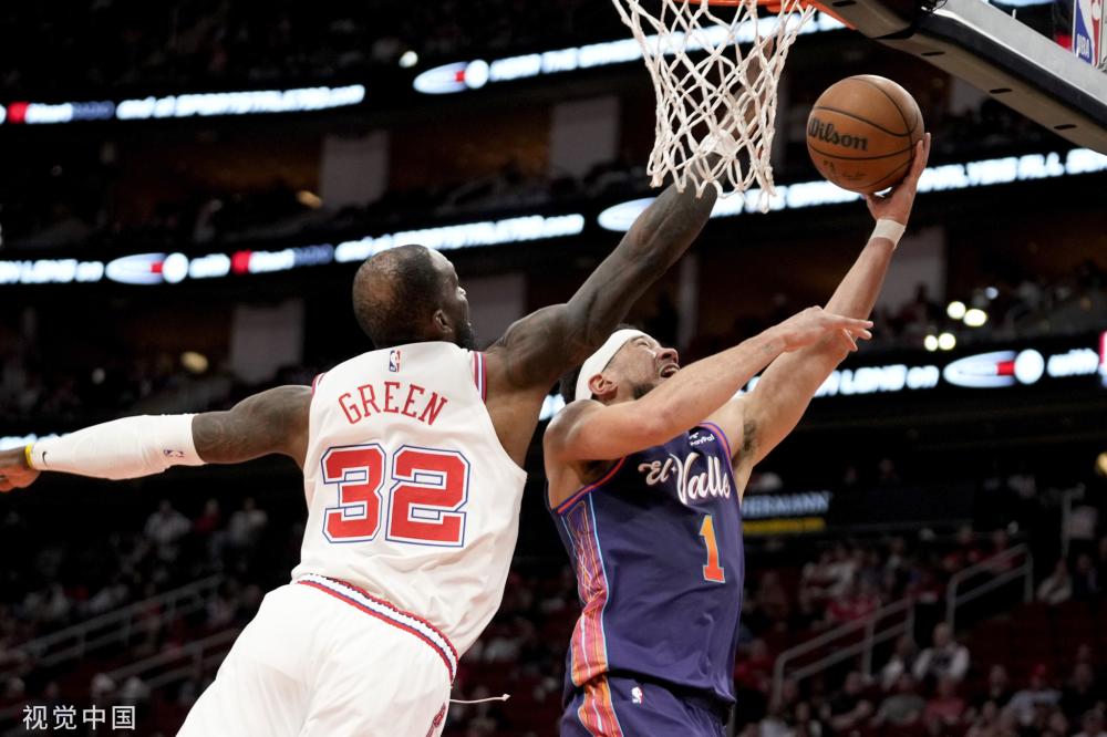 许多球迷惊 许多球迷惊