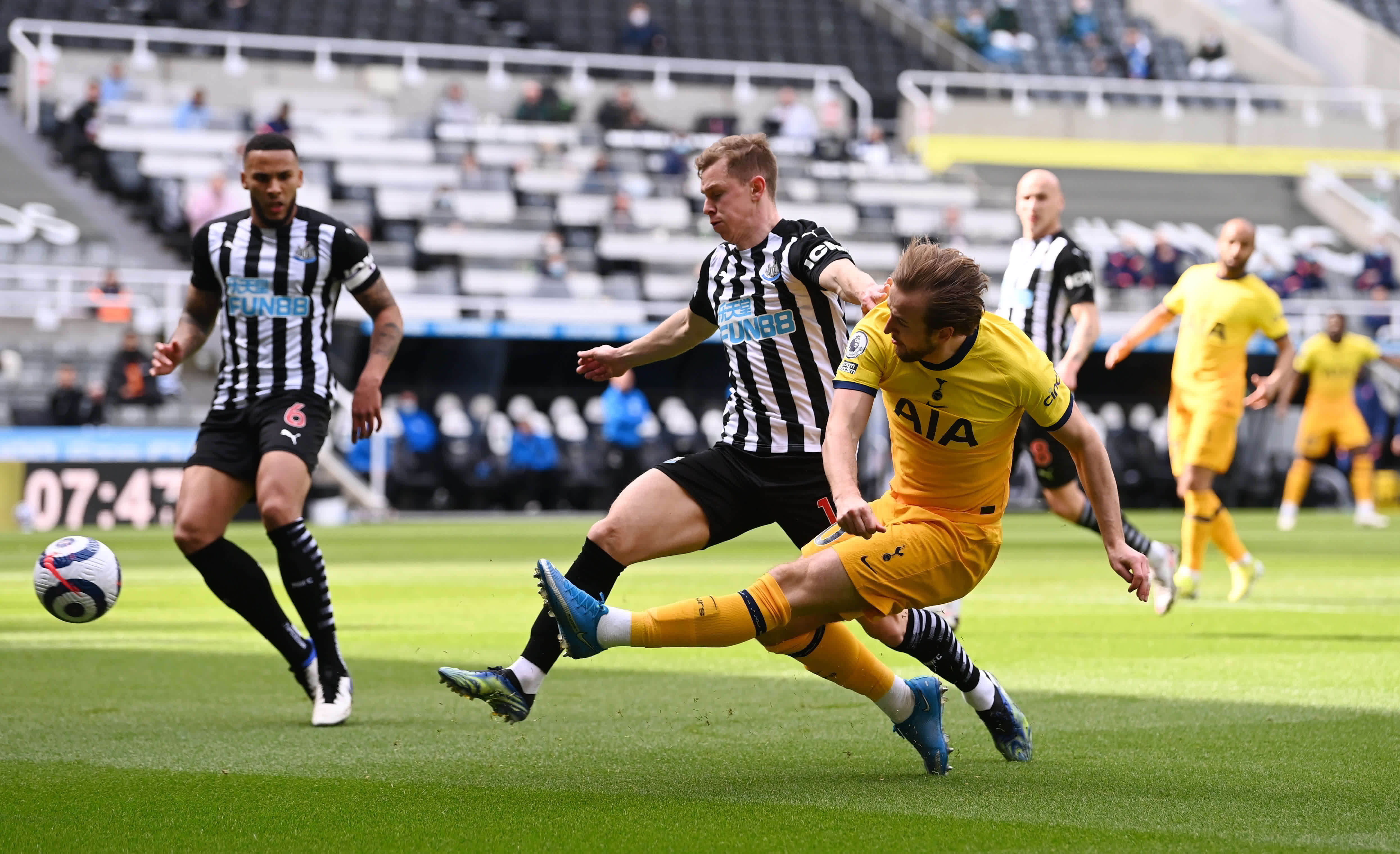 客场挑战小 客场挑战小